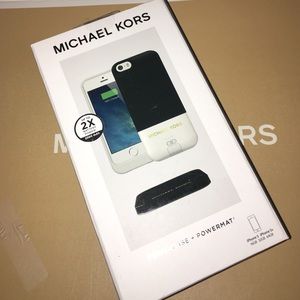 Michael kors charging case