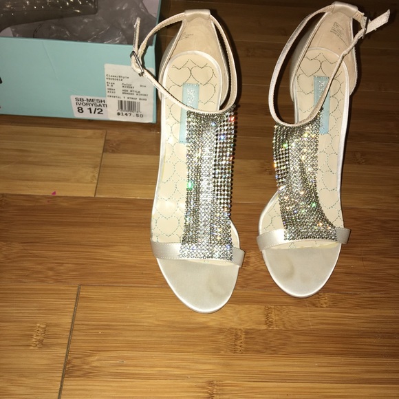 Betsy Johnson heels❤️