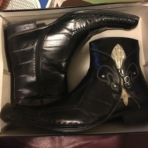 Antonio Zengara Fleur-de-lis styled boots