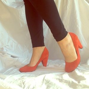 Urban Outfitters orange/red suede pumps