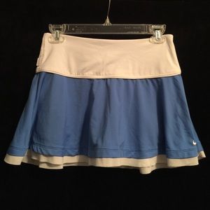 NIKE TENNIS SKIRT