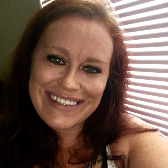 Meet your Posher, Missi - Picture 1 of 1