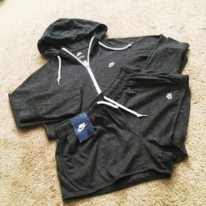 Nike Gym Vintage Set