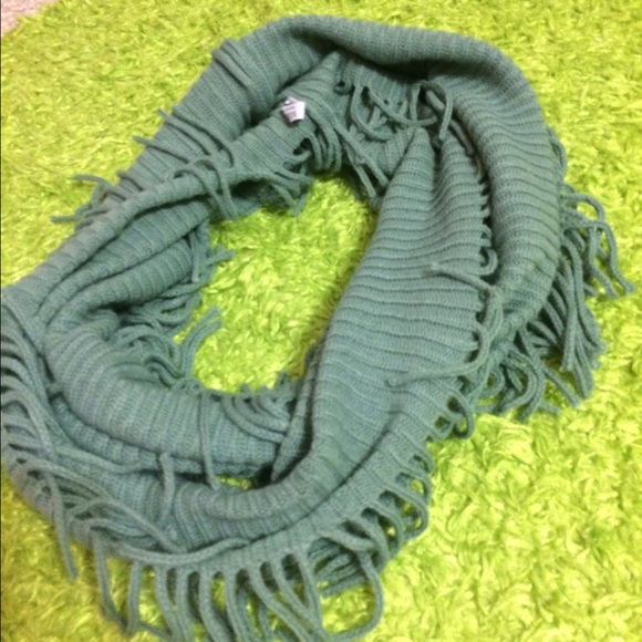 Teal infinity scarf!
