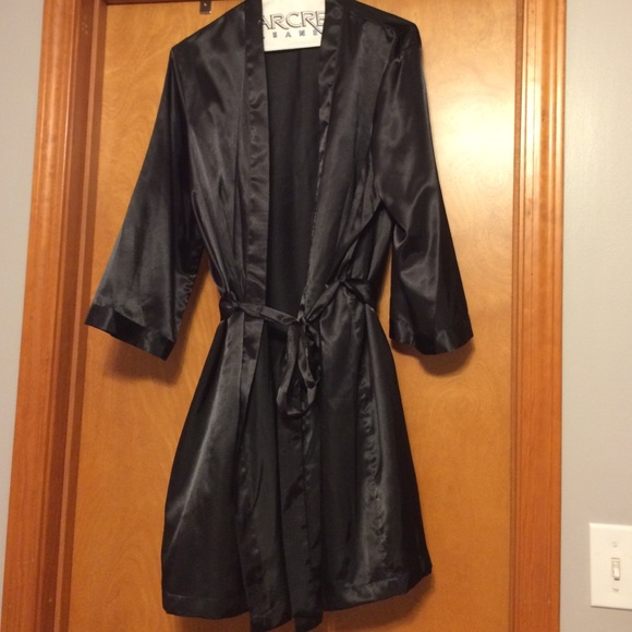 Black Silk Robe Like New