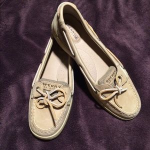 Women's Sperry boat shoe