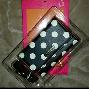 Newt Kate Spade wristlet for iphone 4