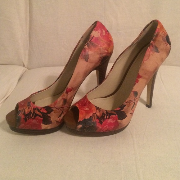 Aldo peeptoe platform heel