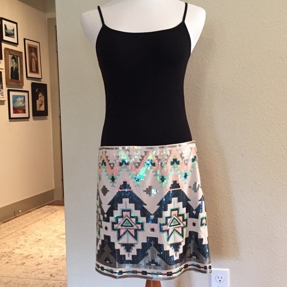 Aztec Sequin Print Skirt Sz Large EUC