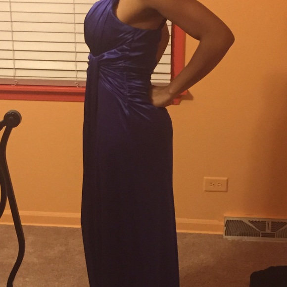 Blue evening gown - Picture 2 of 4