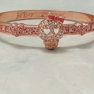 Betsey johnson rose gold tone skull bracelet