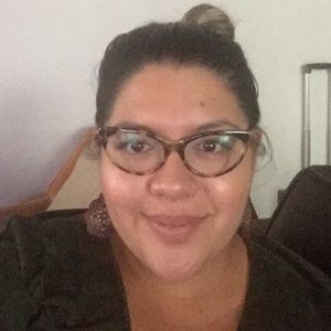 Meet your Posher, Mayra