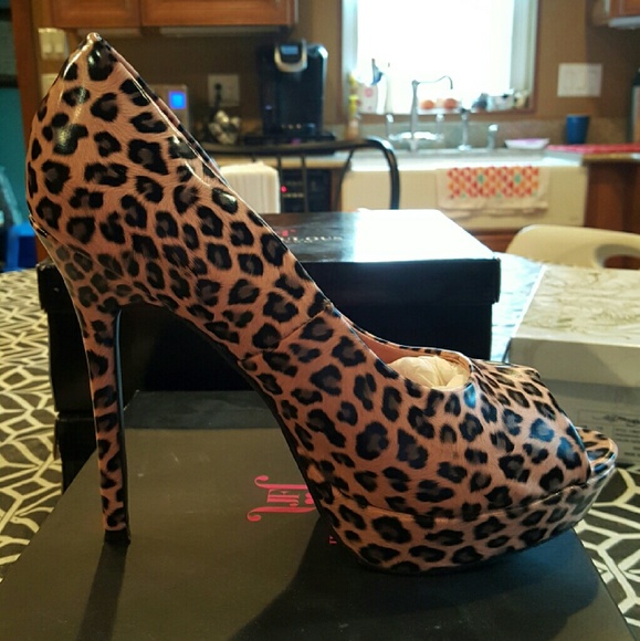 Pink and grey leopard platform heels - Picture 1 of 3
