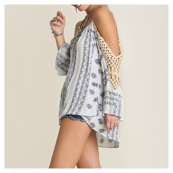 🎂 Anniversary Sale 🎂 LAST LARGE Cold Shoulder - Picture 4 of 4