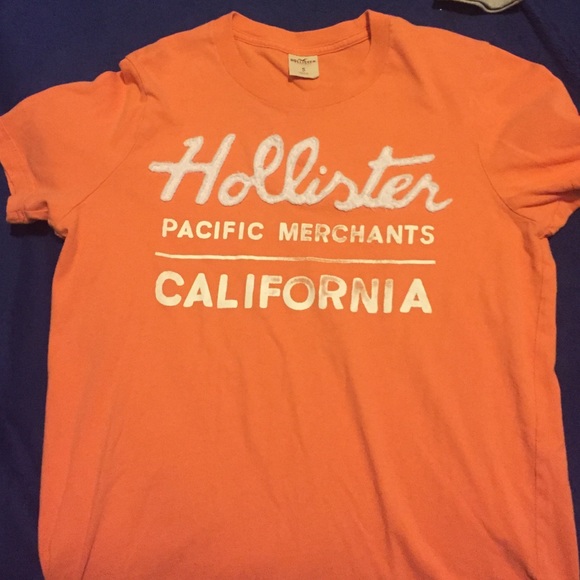 Hollister shirt