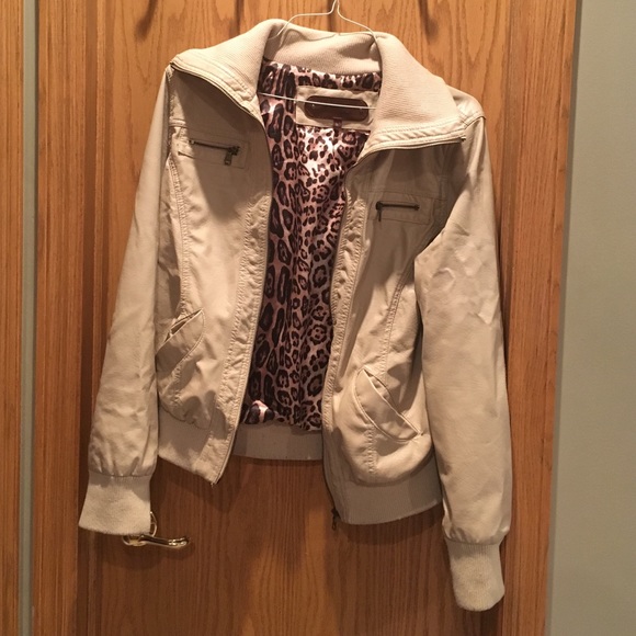 Tan/cream leather jacket