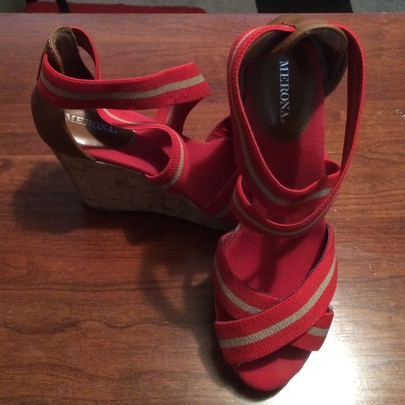 Red sz8 Wedges