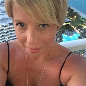 Meet your Posher, Heidi