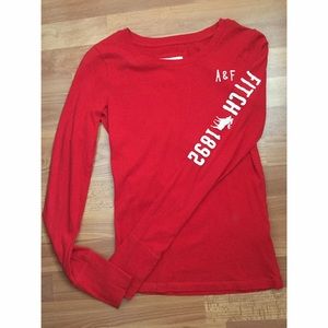 Abercrombie & Fitch Long Sleeve