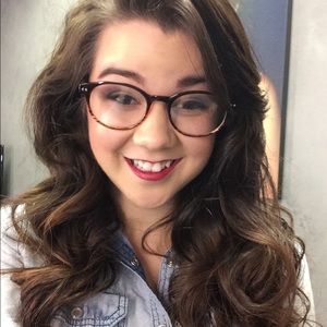 Meet your Posher, Sarah