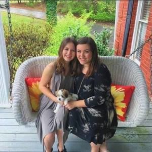 Meet your Posher, Kelly