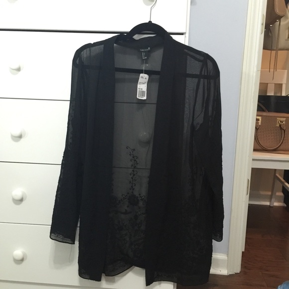 Forever 21 black lace kimono