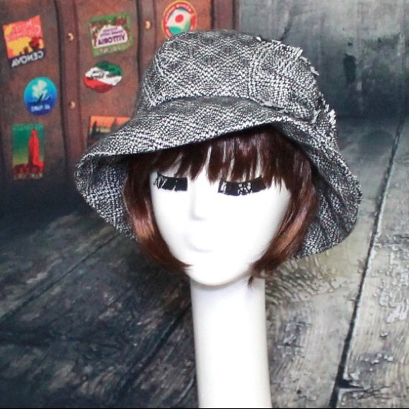 Vintage Wool Cloche Hat Bow