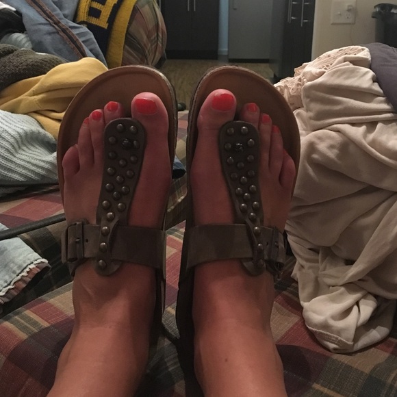 NEVER WORN SANDELS - Picture 1 of 1