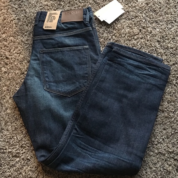 NWT H&M relaxed denim 10/11Y