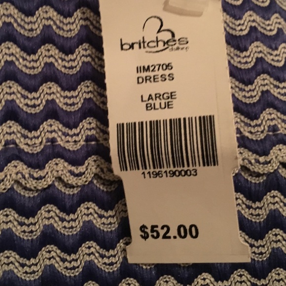 Dress - Picture 4 of 4