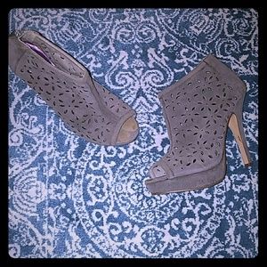 Grey Open-Toed Booties w/ laser cut design