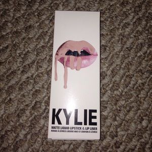 Koko K Lip Kit