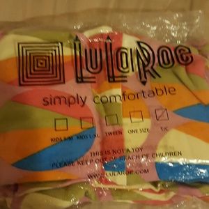 Lularoe Tall and curvy leggings NWT