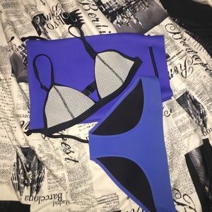 Blue triangl bathing suit