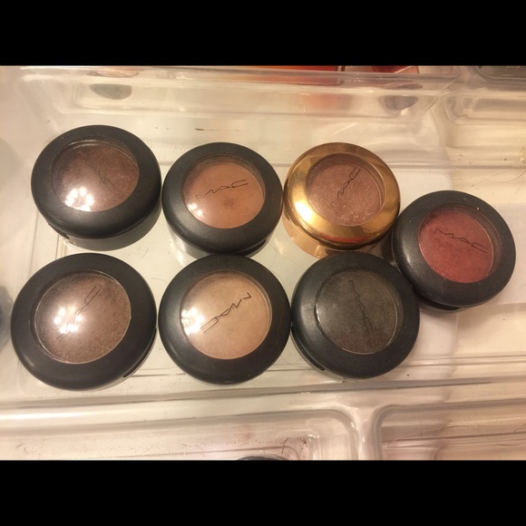 7 Mac eyeshadows