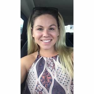 Meet your Posher, Carleigh