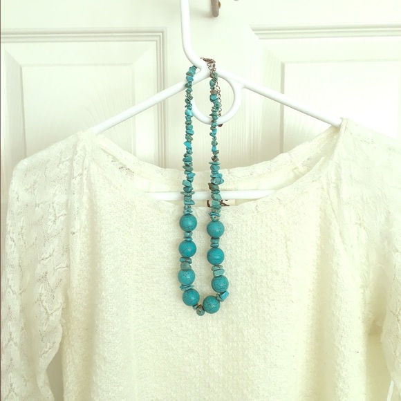 Lucky brand necklace (turquoise)