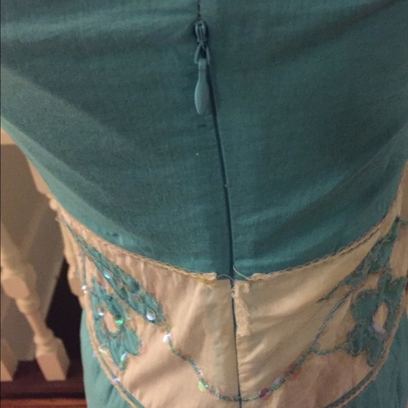 BCBG Midi Sundress w/Sequin & Embroidery Detailing - Picture 3 of 4