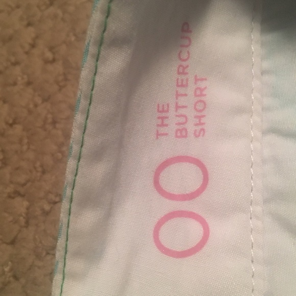 Lilly Pulitzer Buttercup Shorts - Picture 3 of 4