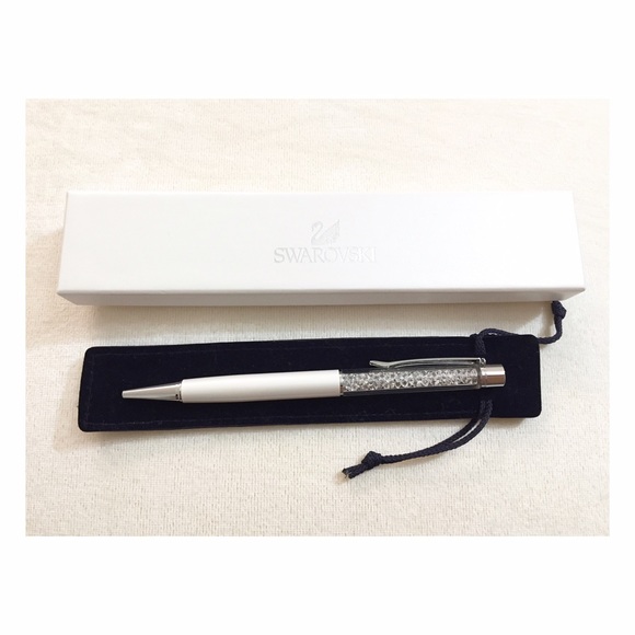 💎 Swarovski Crystalline Pen