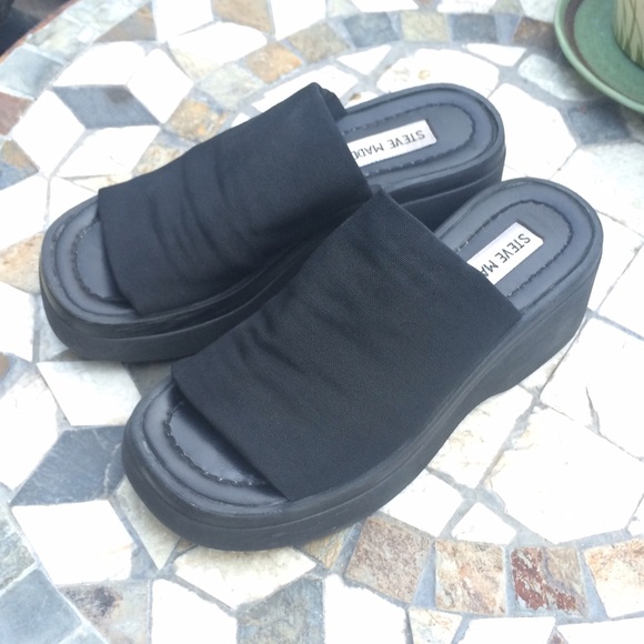 Steve Madden Shoes - SOLD ON EBAY- Steve Madden Slinky sandals 6/36 Steve Madden Shoes - SOLD ON EBAY- Steve Madden Slinky sandals 6/36