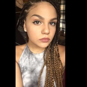 Meet your Posher, Lexi