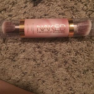 Naked flushed double ended brush