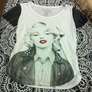 Marylin Monroe top