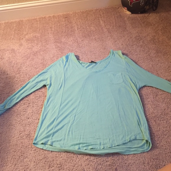 Quarter sleeve, flowy top - Picture 1 of 2