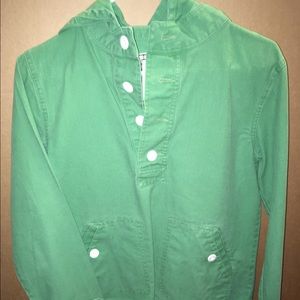 Green pullover jacket