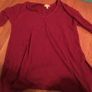 Comfy maroon shirt