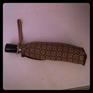 Coach umbrella