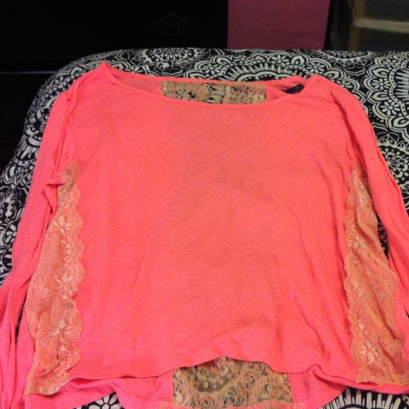 American eagle long sleeve shirt