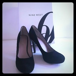 Nine West black suede heels size 6